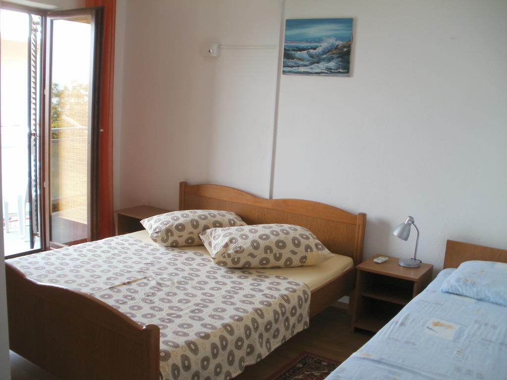 Beach Apartments Toni Podstrana Chambre photo